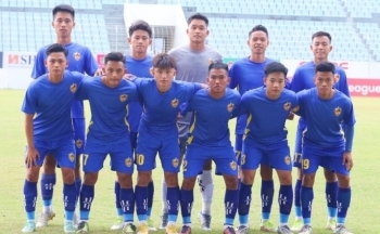 Xe chở Câu lạc bộ trẻ Quảng Nam bị lật, một cầu thủ thiệt mạng