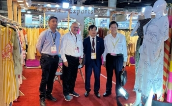Thúc đẩy hợp tác trong lĩnh vực nguyên vật liệu dệt may và thời trang Việt Nam - Ấn Độ