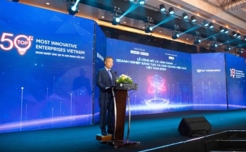 Vietcombank dẫn đầu Top 10 ngân hàng sáng tạo và kinh doanh hiệu quả năm 2023