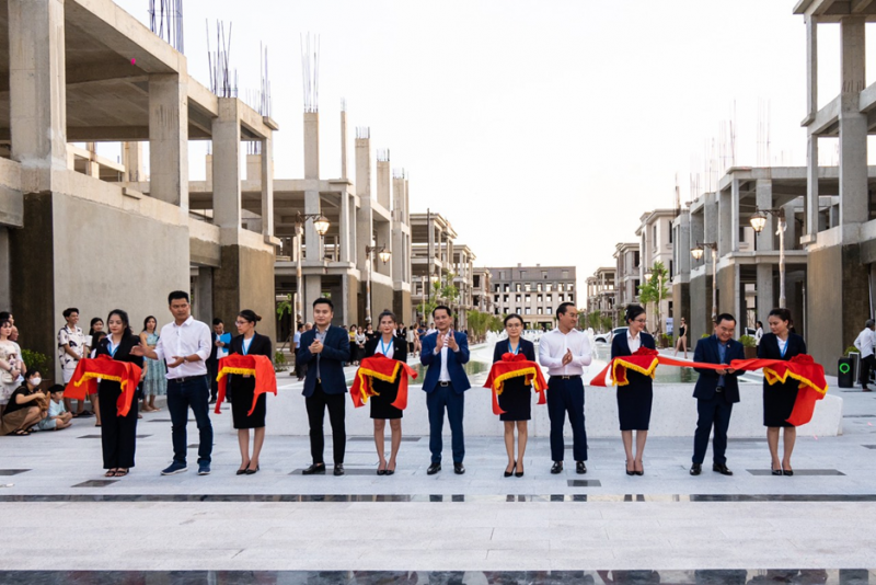 Tiếp tục cháy giỏ hàng  trong lần ra mắt thứ 2, Regal Legend trở thành “điểm nóng” đầu tư 2023