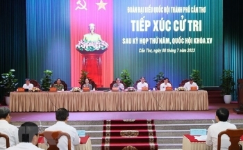 Thủ tướng giải đáp, làm rõ nhiều vấn đề cử tri Cần Thơ quan tâm