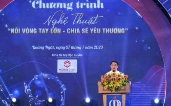 Công ty CP Lọc hoá dầu Bình Sơn tài trợ 300 triệu đồng cho Quỹ khuyến học Khu Kinh tế Dung Quất