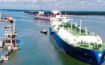 PGS.TS Ngô Trí Long: Nhập khẩu LNG - tầm nhìn mới cho phát triển năng lượng tại Việt Nam