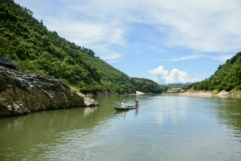 Du lịch Hòn Kẽm - Đá Dừng - Còn lắm gian truân!