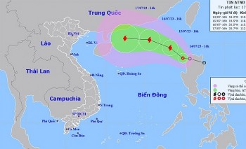Bão số 1 (Talim) có thể đổi hướng vào Việt Nam, cảnh báo mưa dông, lũ quét tại Bắc Bộ