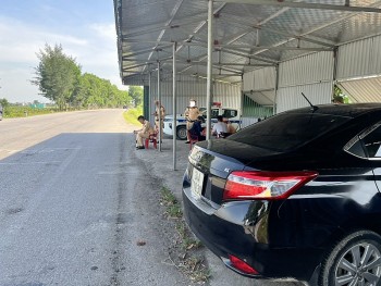 Hải Dương: Cảnh sát giao thông lập chốt tuần tra ở nơi có nguy cơ mất an toàn giao thông