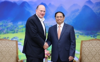 Hoan nghênh HSBC thu xếp 12 tỷ USD tài trợ phát triển bền vững tại Việt Nam