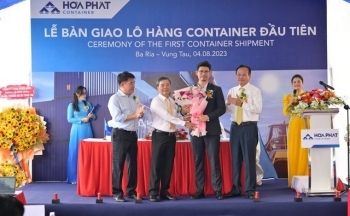 Hòa Phát chính thức xuất hàng những sản phẩm container đầu tiên