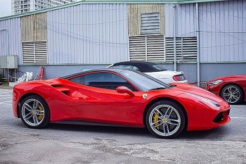 Ông Đặng Lê Nguyên Vũ mua 3 siêu xe, tổng giá trị hơn 45 tỷ đồng