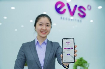 Chứng khoán EVS nâng cao trải nghiệm khách hàng trên nền tảng số