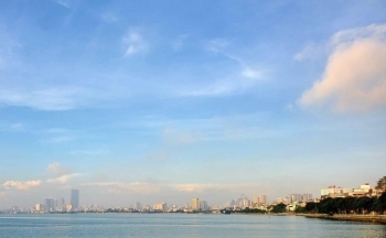 Dự báo thời tiết Hà Nội hôm nay 27/10/2023: Hà Nội ngày nắng nhẹ, đêm có mưa vài nơi