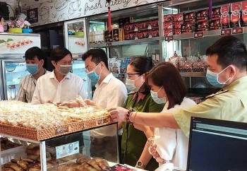 Đồng loạt thanh tra, kiểm tra các cơ sở bánh trung thu tại Hà Nội