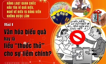 Longform | Bài 1: Văn hóa biếu quà hay là liều “thuốc thử” cho sự liêm chính?