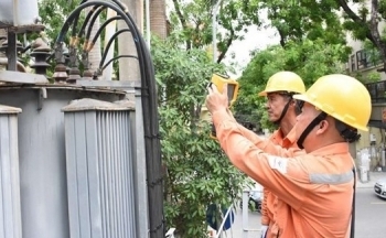 Sửa đổi Luật Điện lực: Tư nhân được làm truyền tải, xóa bỏ bù chéo