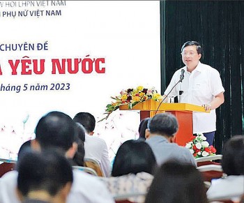 Mục đích của kinh tế là không ngừng nâng cao đời sống nhân dân