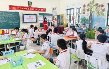 Năm học mới 2023 - 2024: Nhiều địa phương vẫn thiếu giáo viên trầm trọng