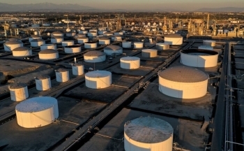 Giá dầu WTI đứt chuỗi tăng 9 phiên liên tiếp, giảm nhẹ