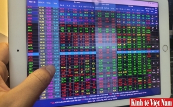 Phát hiện hàng loạt doanh nghiệp, cá nhân bán “chui” cổ phiếu