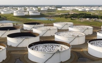 Mối lo về nguồn cung vẫn 'ám ảnh' thị trường dầu mỏ