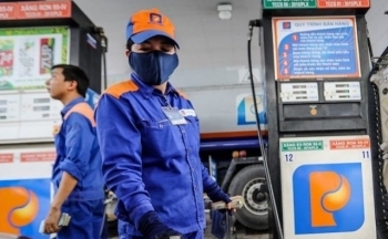 Lý do giá xăng giữ nguyên, dầu tăng nhẹ