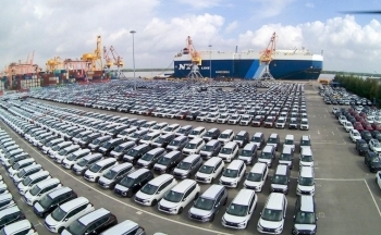 Nhập khẩu ô tô nguyên chiếc giảm gần 10%