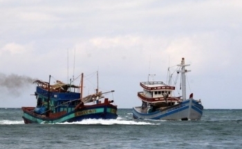 Thời tiết biển hôm nay 16/9/2023: Cảnh báo có mưa dông, lốc xoáy và gió giật mạnh trên biển