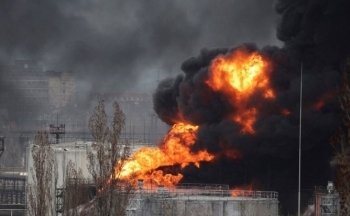 Nga tấn công nhà máy lọc dầu Kremenchuk của Ukraine