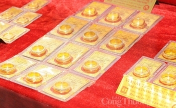 Giá vàng chiều nay 28/2/2024: Vàng SJC giảm mạnh 500 nghìn/lượng