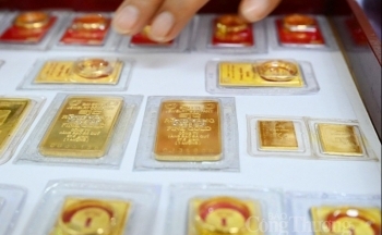 Giá vàng chiều nay 18/1/2024: Vàng trong nước xuống mức 76 triệu đồng/lượng