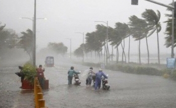 Áp thấp nhiệt đới đi vào Quảng Trị - Thừa Thiên Huế