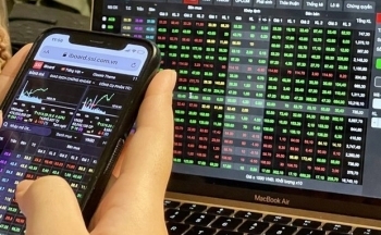 Chứng khoán phục hồi mạnh sau 4 ngày đỏ lửa, VN-Index tăng hơn 15 điểm