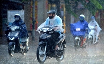 Thời tiết chiều nay 28/9/2023: Mưa to khắp Bắc Bộ, Trung Bộ