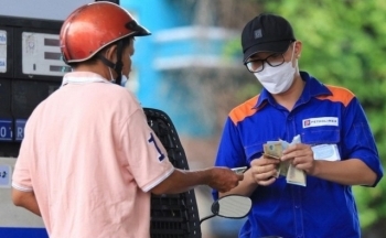 Giá dầu WTI, dầu Brent tăng giảm trái chiều