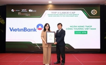 VietinBank giành giải thưởng Top 3 Doanh nghiệp niêm yết có hoạt động quan hệ nhà đầu tư yêu thích nhất 2023