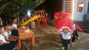 Vui Tết Trung thu ở huyện đảo Trường Sa