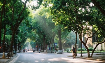 Thời tiết chiều nay 30/9/2023: Bắc Bộ ngớt mưa, hửng nắng, Nam Bộ mưa rào kèm dông rải rác