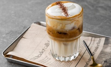 Lợi ích và lưu ý khi uống cà phê muối