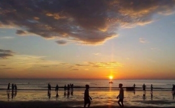 Thời tiết biển hôm nay 2/10/2023: Tin cảnh báo có mưa dông, lốc xoáy và gió giật mạnh trên biển