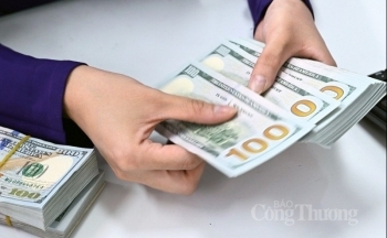 Tỷ giá USD chiều nay 28/11/2023: USD thế giới “dùng dằng” quanh mốc 103 điểm