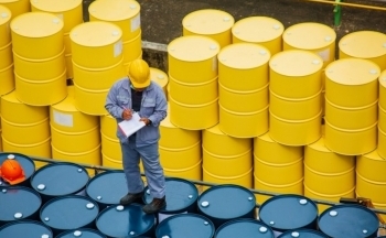 Giá dầu hôm nay 6/10/2023: Lo ngại nhu cầu gia tăng khiến giá dầu trượt dốc