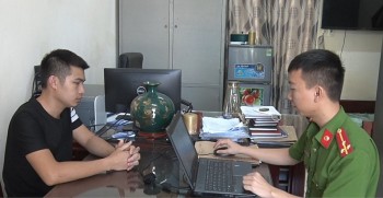 Cho vay 300 triệu đồng, “cắt lãi