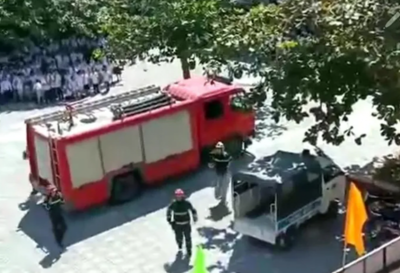 Hà Nội: Kịp thời dập tắt đám cháy tại Trường Tiểu học Đồng Mai 1