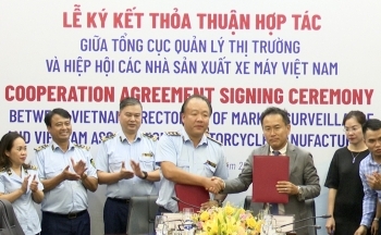 Tổng cục Quản lý thị trường ký kết hợp tác với Hiệp hội các nhà sản xuất xe máy Việt Nam