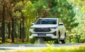 Toyota Việt Nam chính thức giới thiệu Toyota Innova Cross hoàn toàn mới