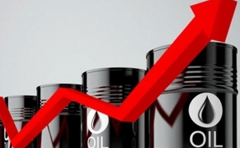 Giá dầu thế giới chiều ngày 13/10: Dầu thế giới tiếp tục đà tăng ấn tượng