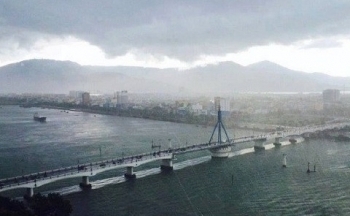 Thời tiết biển hôm nay 15/10/2023: Có mưa dông, lốc xoáy và gió giật mạnh