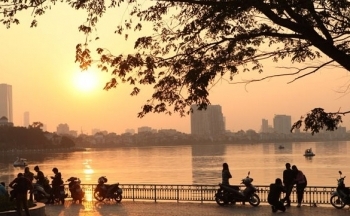 Dự báo thời tiết Hà Nội ngày mai 16/10/2023: Hà Nội tăng nhiệt, trời nắng