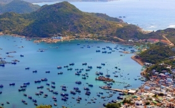 Thời tiết biển hôm nay 16/10/2023: Có mưa dông, lốc xoáy và gió giật mạnh trên biển