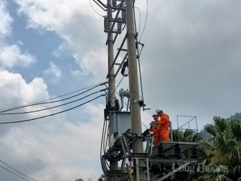 Bộ Công Thương báo cáo Thủ tướng về giá điện tại Dự thảo Quyết định số 24/2017/QĐ-TTg