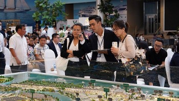 Dòng tiền tìm kiếm bất động sản đón đầu chu kỳ hồi phục